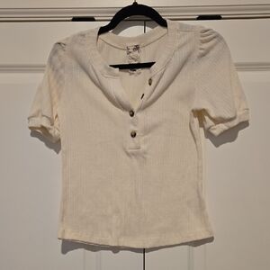 Blu Pepper Ivory Button-Up Blouse